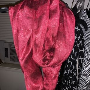 Red striped infinity scarf